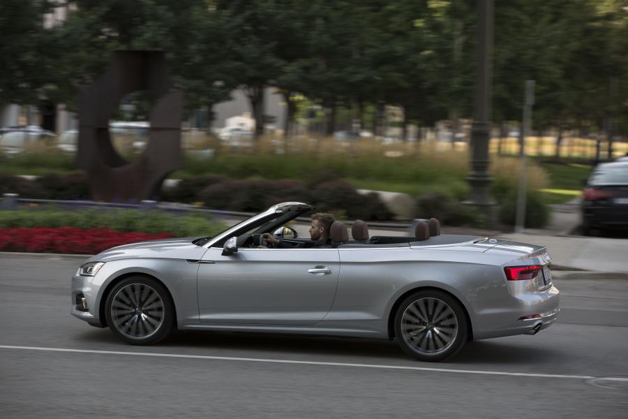  Audi A5 Cabriolet 2.0T Quattro 2017 года  (NA) (фото 3 из 32)
